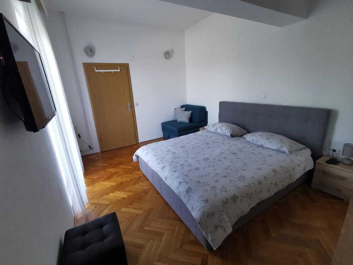 Apartment Cirko Kaštela Zewnętrze zdjęcie
