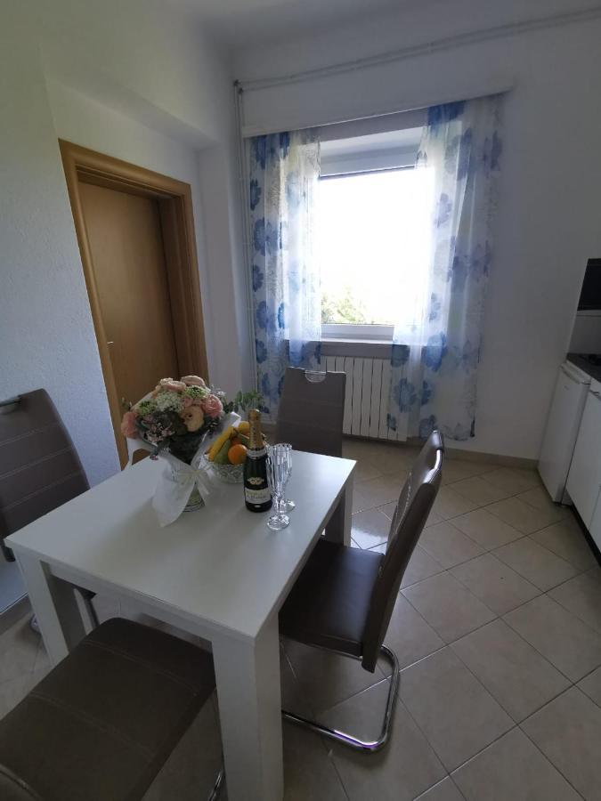 Apartment Cirko Kaštela Zewnętrze zdjęcie