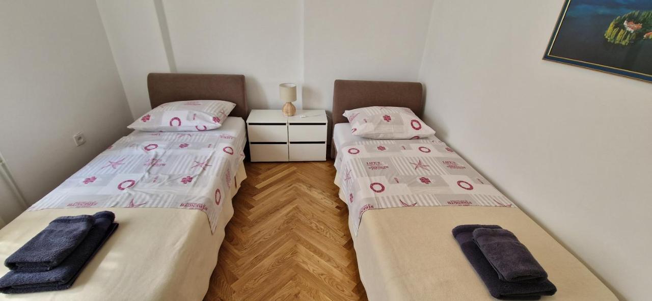 Apartment Cirko Kaštela Zewnętrze zdjęcie
