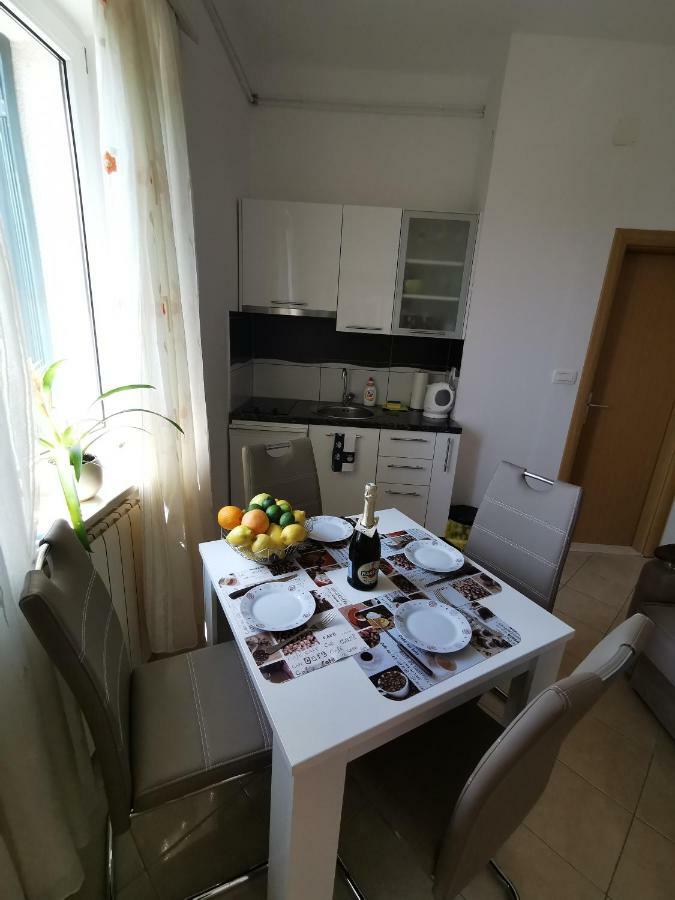 Apartment Cirko Kaštela Zewnętrze zdjęcie